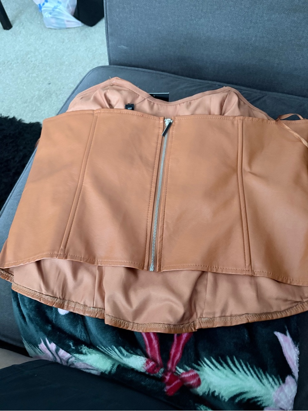 Fashion Nova Faux Leather Strapless Corset Top in Brown - Picture 3 of 4